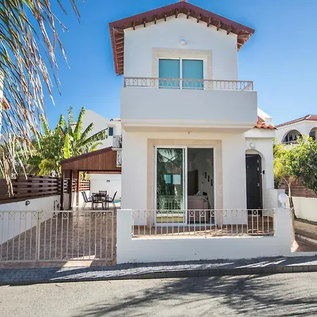 Orestiada Villas * Protaras
