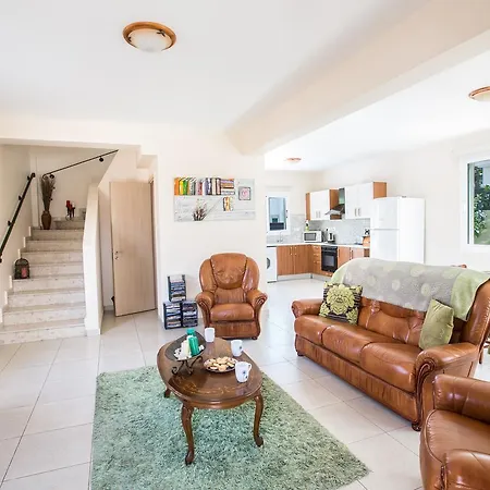 Orestiada Villas Villa Protaras